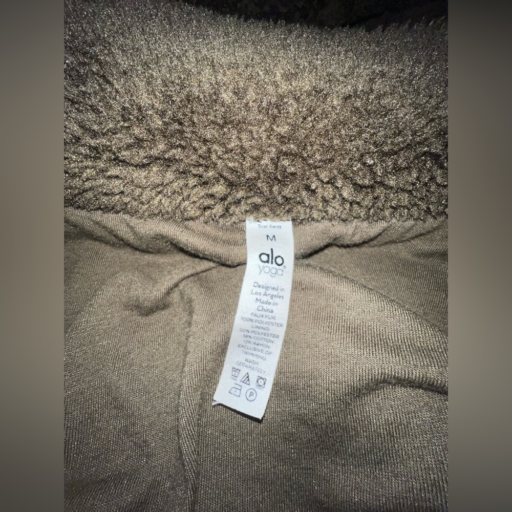ALO Yoga Dark Brown Teddy Jacket - Picture 12 of 15